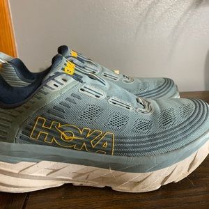 9.5 Slate gray Hokas